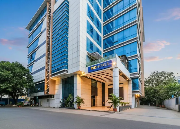 Fabhotel Aksa International Mumbai